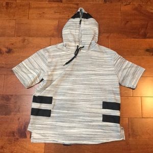 Fabulous Short Sleeve Hoodie by Unyforme. Size L